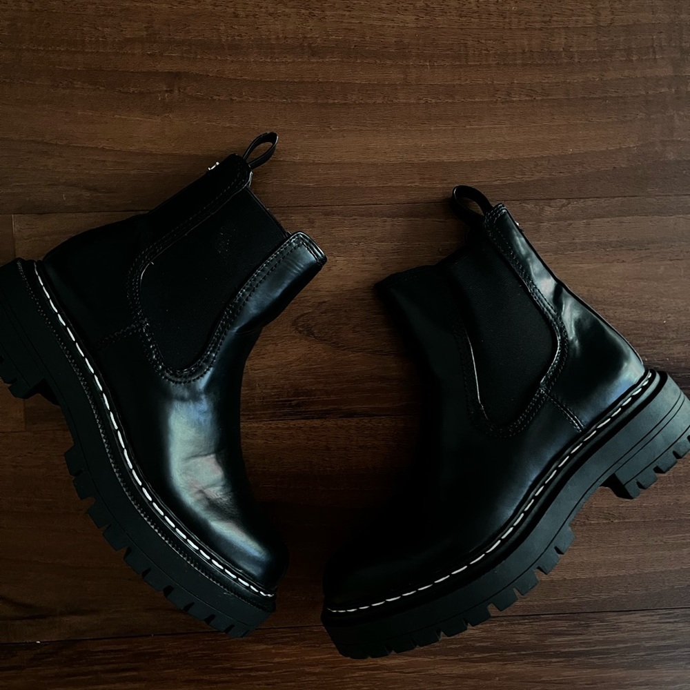 Circus by Sam Edelman Black Combat Boots with Chunky Sole